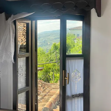 Konukevi Genti 3*