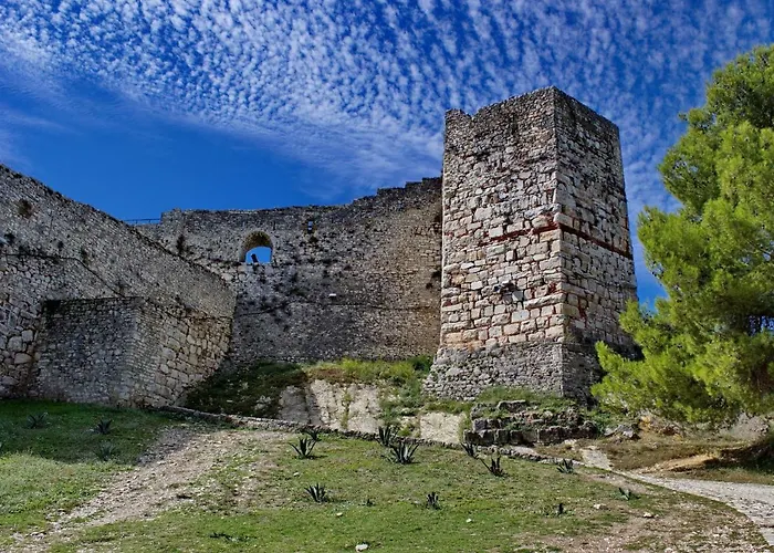 Genti Μπεράτ